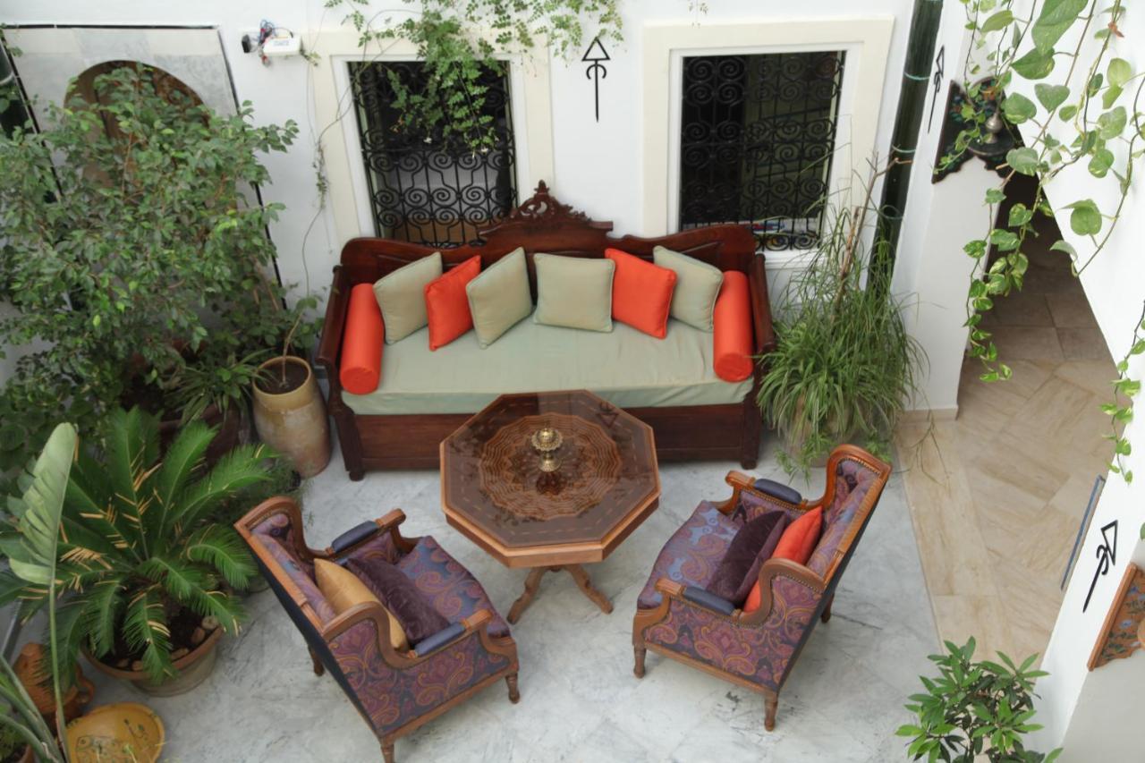 Hotel El Patio Courtyard House Túnez Exterior foto