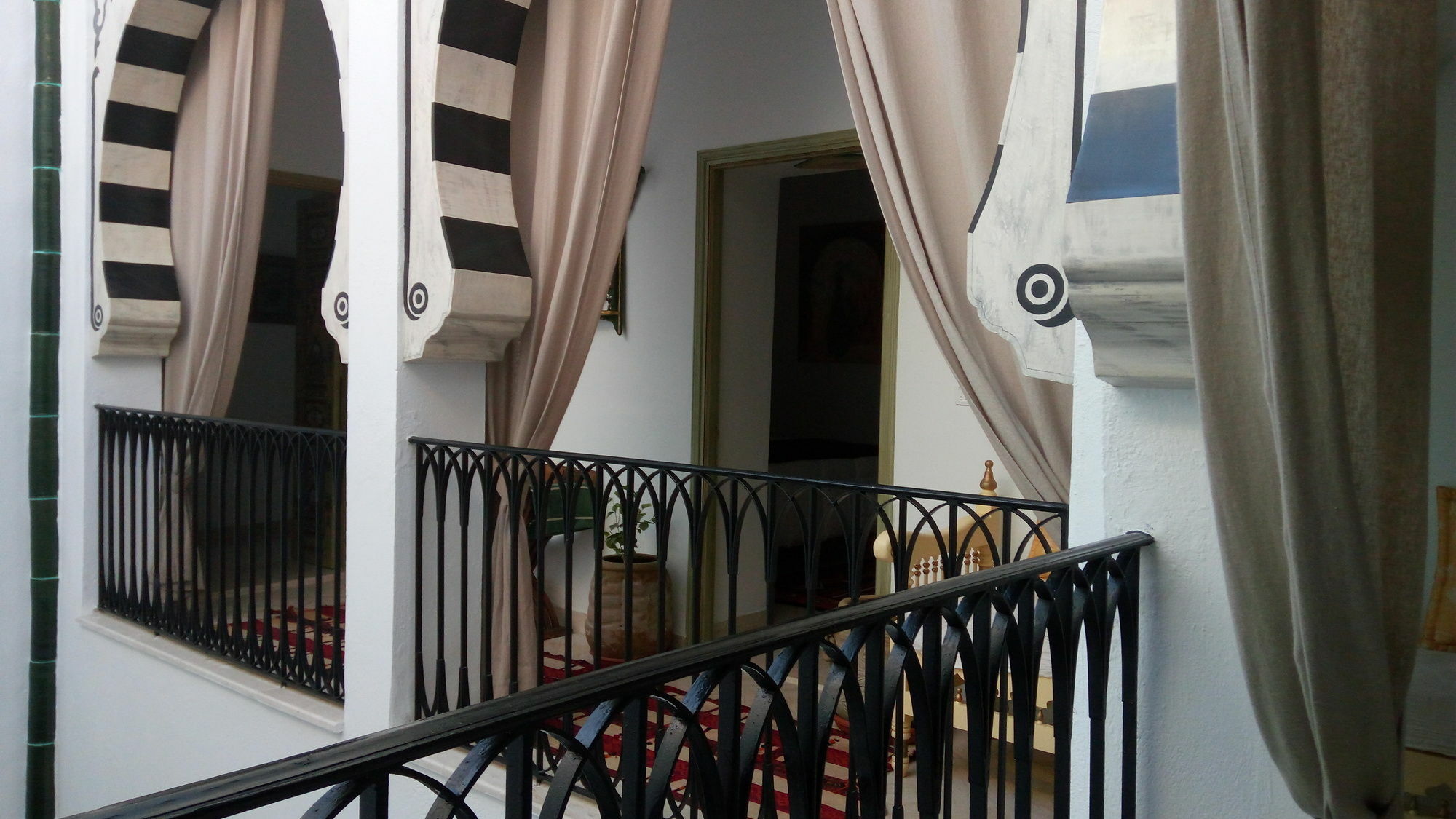 Hotel El Patio Courtyard House Túnez Exterior foto